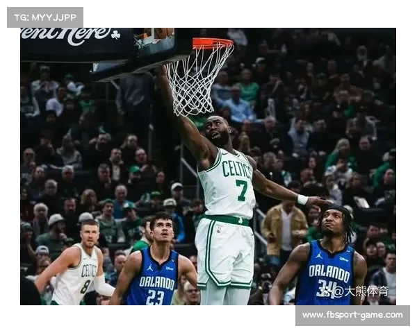 凯尔特人季后赛首轮战胜魔术,布朗突破得分能力强 凯尔特人季后赛首轮战胜魔术,布朗突破得分能力强